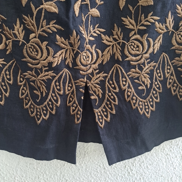 😁KAREN KANE Flower Embroidery Skirt - Picture 4 of 6